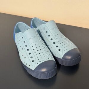 Native Slip-On Shoes in Light Blue and Navy size 2 kids